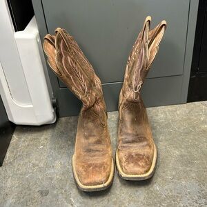 Ariat Cowboy Boots